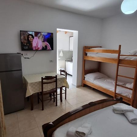 Villa Malaj Vlorë 외부 사진